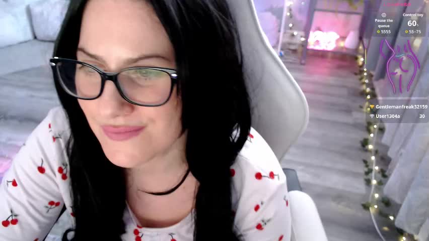bellastar84 Adult Chat April 10, 2026