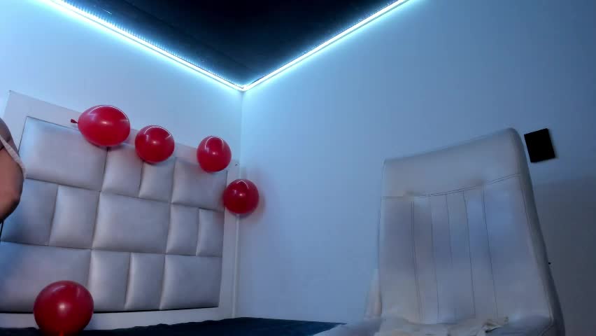 lulu_js_ Adult Chat April 10, 2026