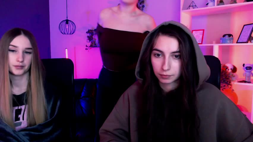 leslie_bird Adult Chat April 10, 2026