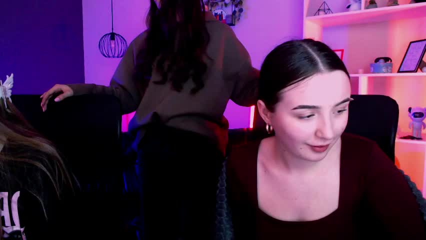 leslie_bird Adult Chat April 10, 2026