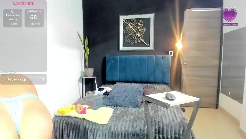 valentina_herrrera Adult Chat April 10, 2026