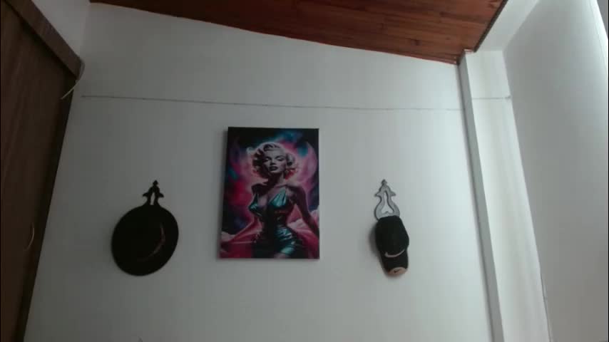 crystal_starx Adult Chat April 9, 2026