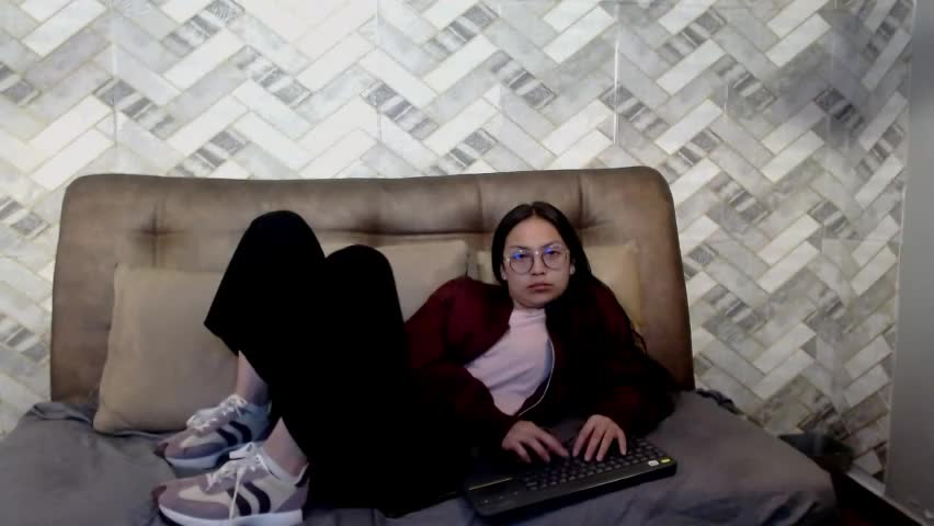 katalina07 Adult Chat April 10, 2026