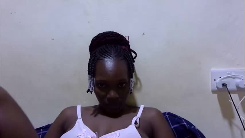 pretty_leila1 Adult Chat April 10, 2026