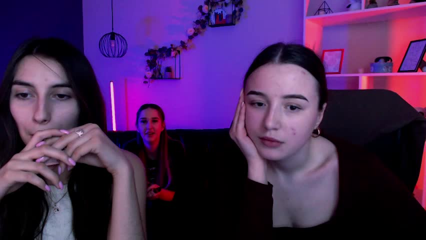 leslie_bird Adult Chat April 10, 2026