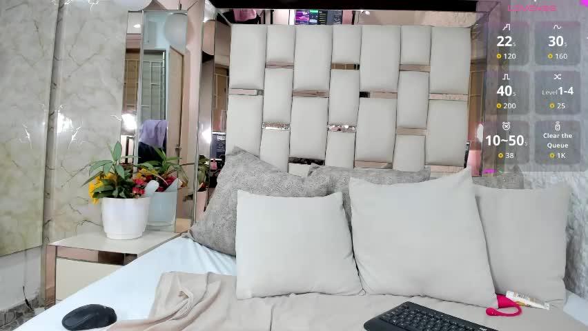 tatianacrow Adult Chat April 10, 2026