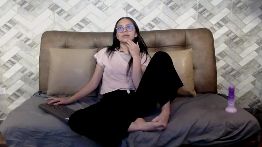 katalina07 Adult Chat April 10, 2026