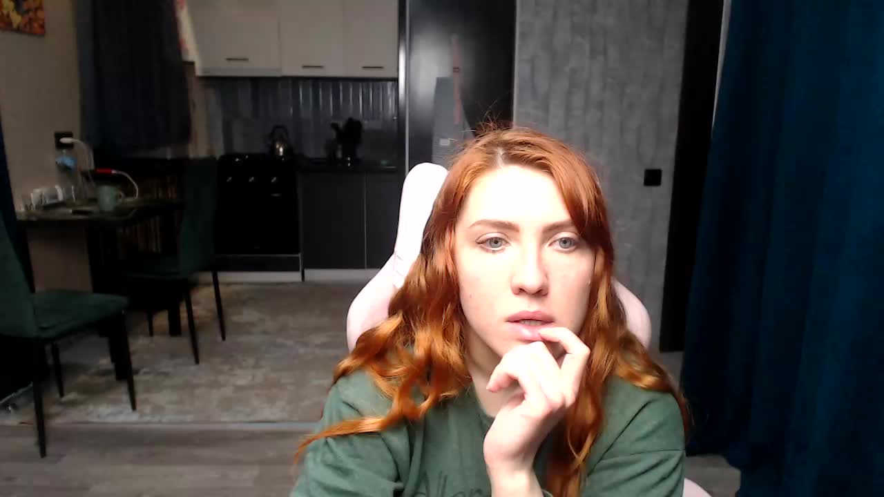 Regimasmile Adult Chat April 10, 2026