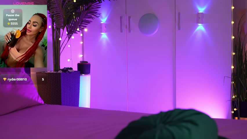 lorettelorenaa Adult Chat April 10, 2026