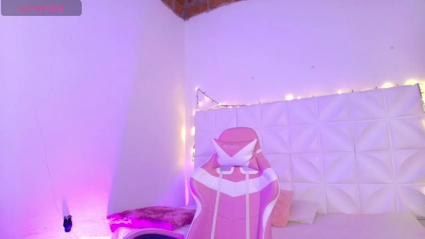 ivonnygoldie Adult Chat April 10, 2026