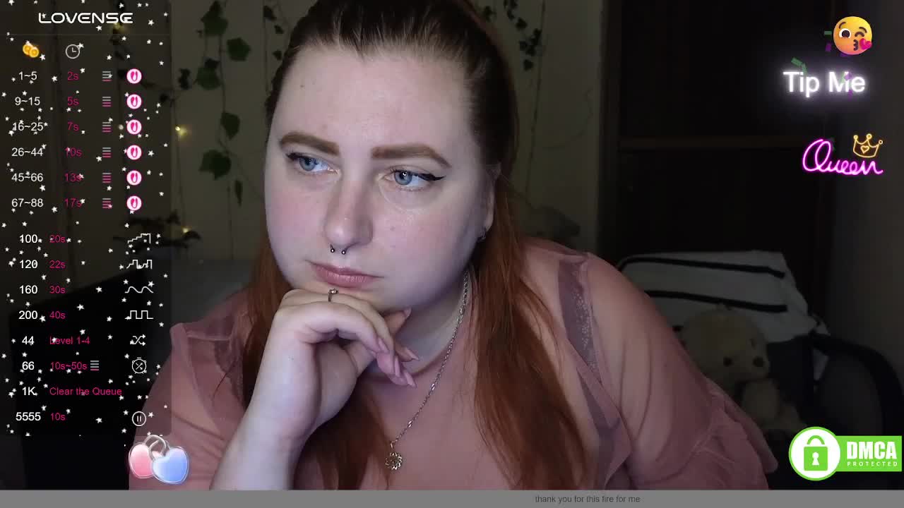 Aliciaredluv Adult Chat April 10, 2026