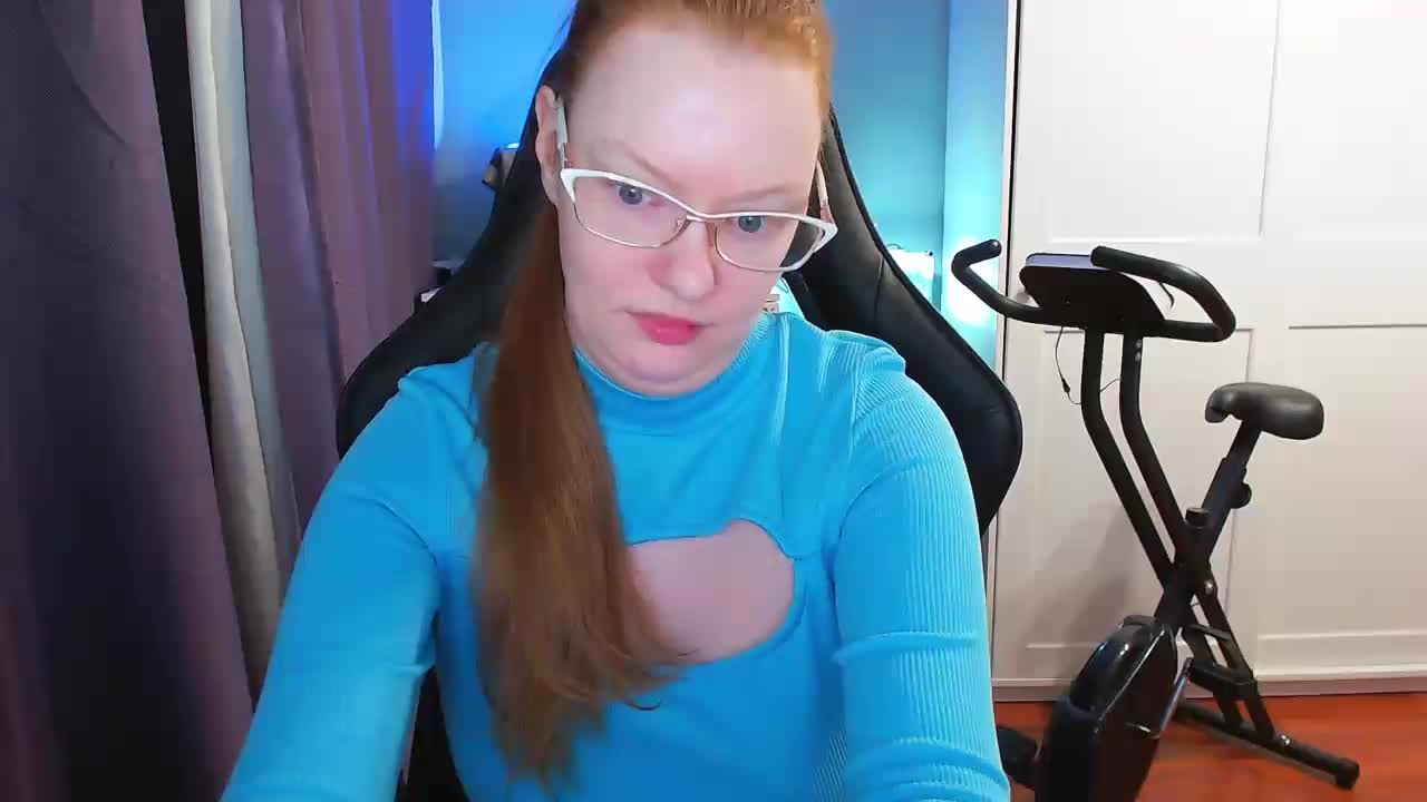 lady_inari Adult Chat April 10, 2026