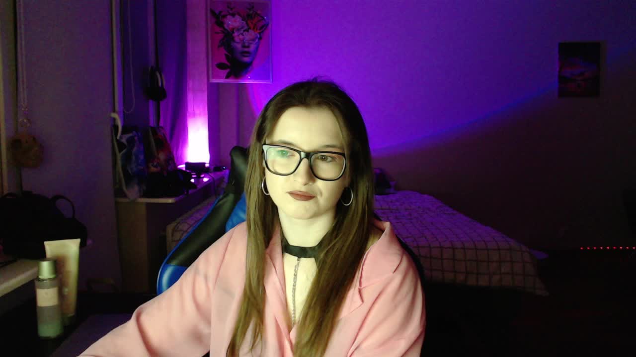 Cherry-Luna Adult Chat April 10, 2026