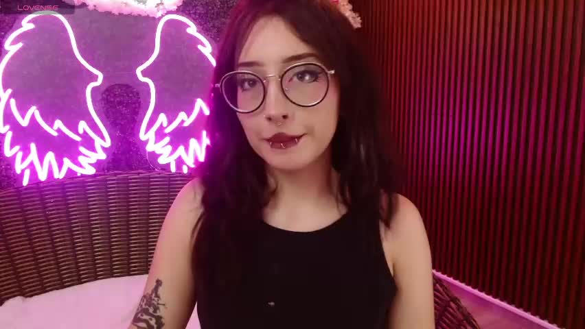 sweet_roxanee Adult Chat April 10, 2026
