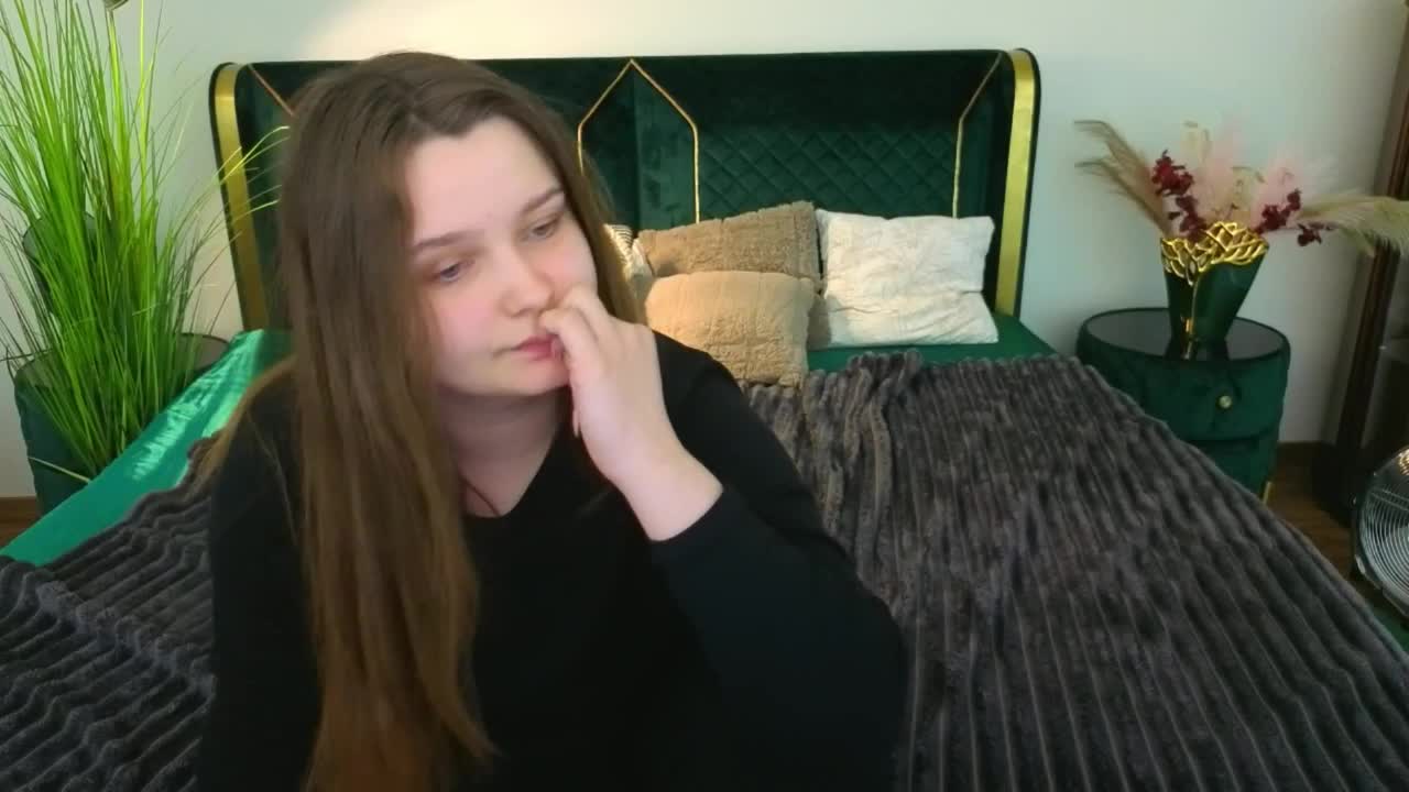 MagikPeachh Adult Chat April 10, 2026