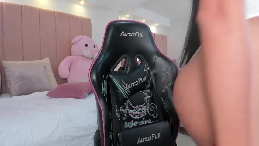 luna_naia_ Adult Chat April 10, 2026