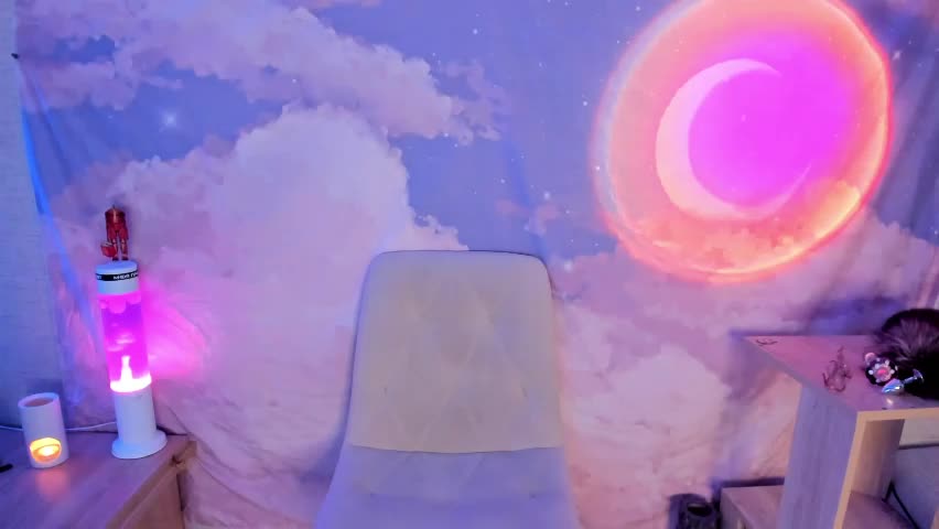 yunapeace Adult Chat April 10, 2026