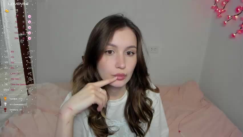 eumomino Adult Chat April 10, 2026