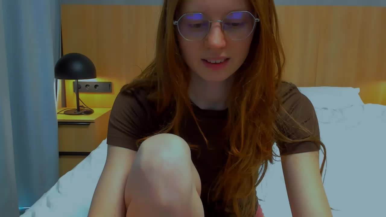 LunaFoxy Adult Chat April 10, 2026