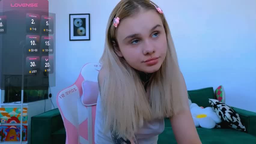 britney_lynch Adult Chat April 10, 2026