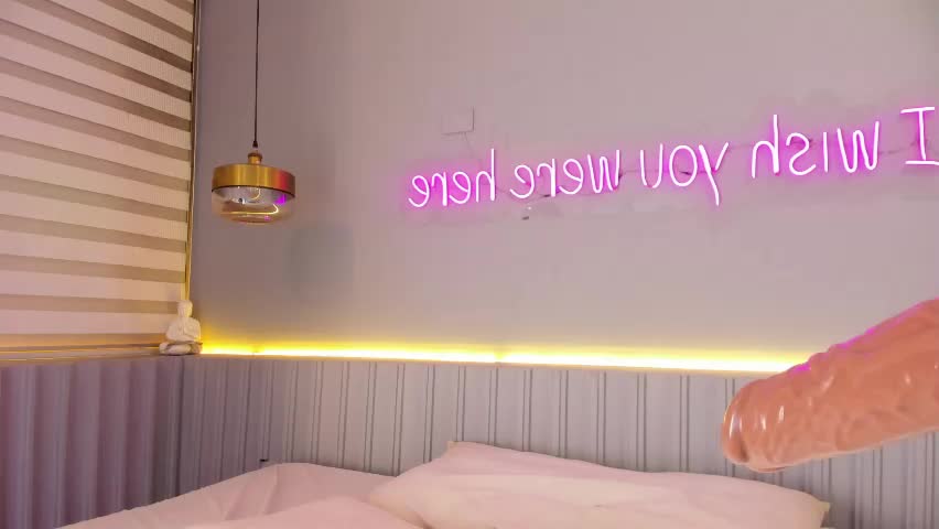 little_catty_ Adult Chat April 10, 2026