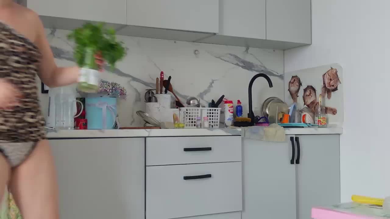 SimaGoldy Adult Chat April 10, 2026