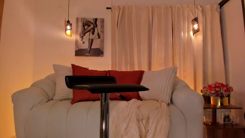 isabellalux_ Adult Chat April 10, 2026