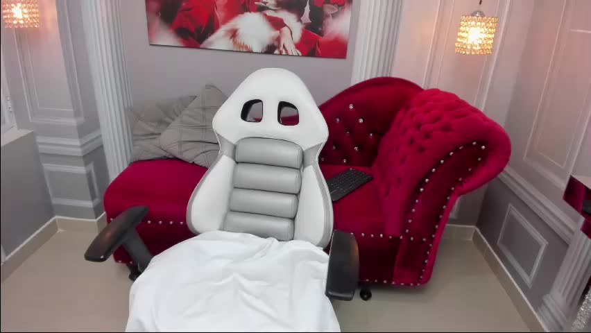 cloy_shantal Adult Chat April 10, 2026