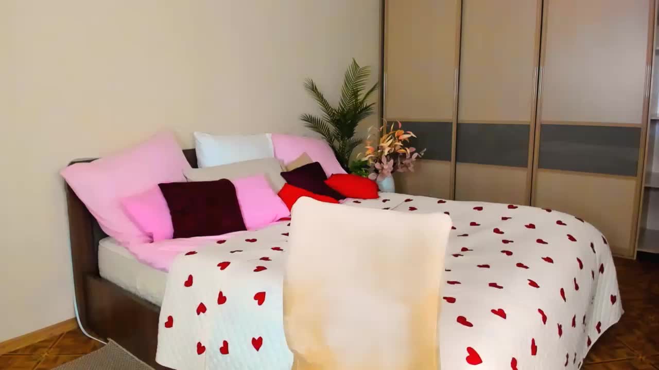 YourLovellyStory Adult Chat April 10, 2026