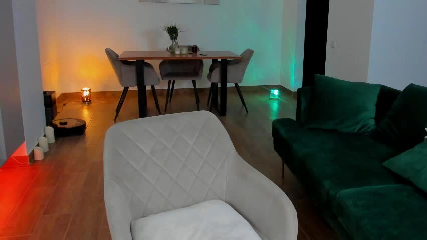 anyabrunette Adult Chat April 10, 2026