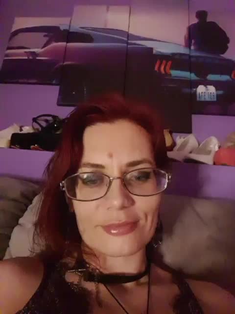 analiMilana Adult Chat April 10, 2026