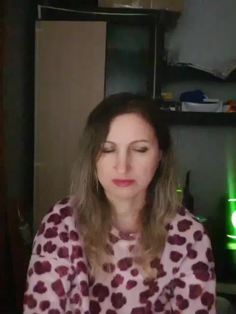 Nushka1984 Adult Chat April 10, 2026