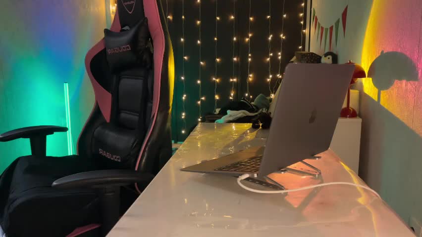 misswishh Adult Chat April 10, 2026