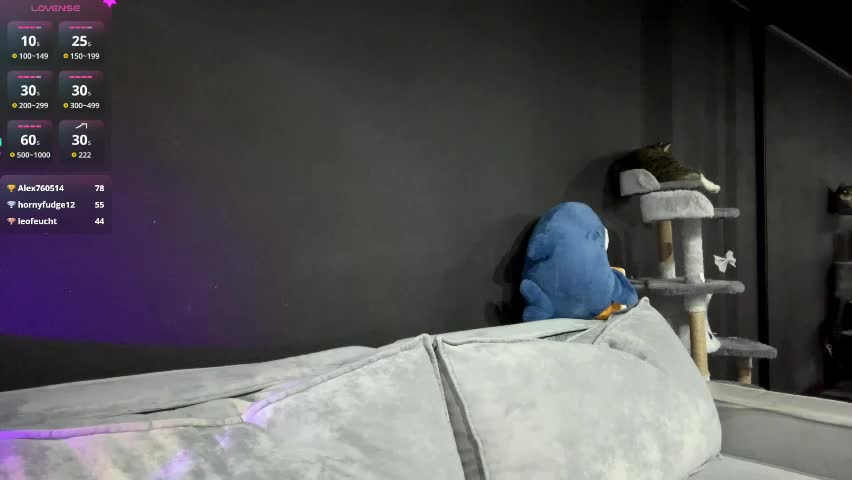 vestaszanto Adult Chat April 10, 2026