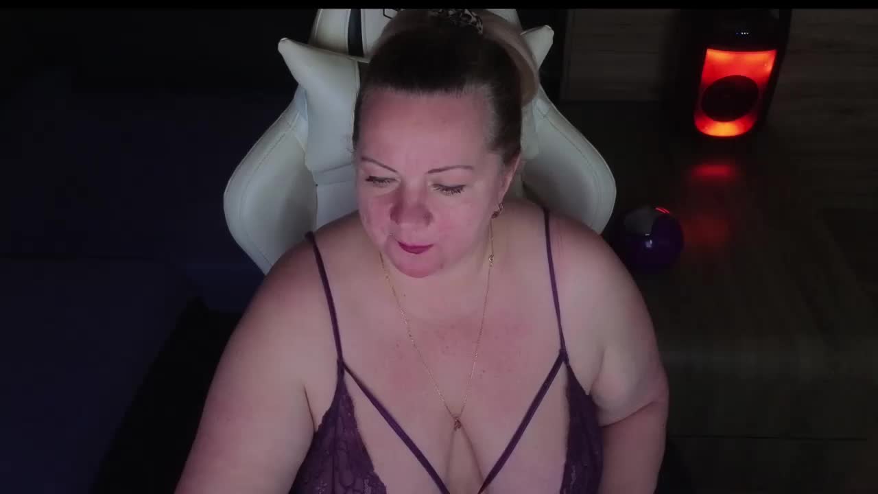 Molligspielle Adult Chat April 10, 2026
