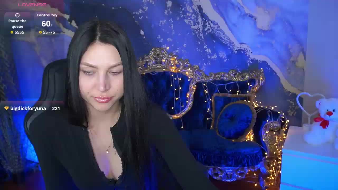 EliseVelour Adult Chat April 10, 2026
