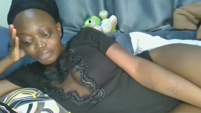 cilia_petite Adult Chat April 10, 2026