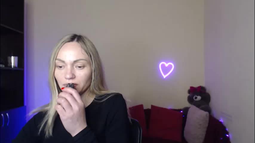 mikkey_mouse8 Adult Chat April 10, 2026