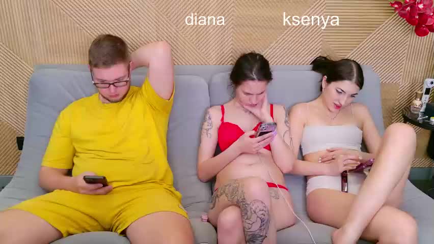 ksenyahot Adult Chat April 10, 2026
