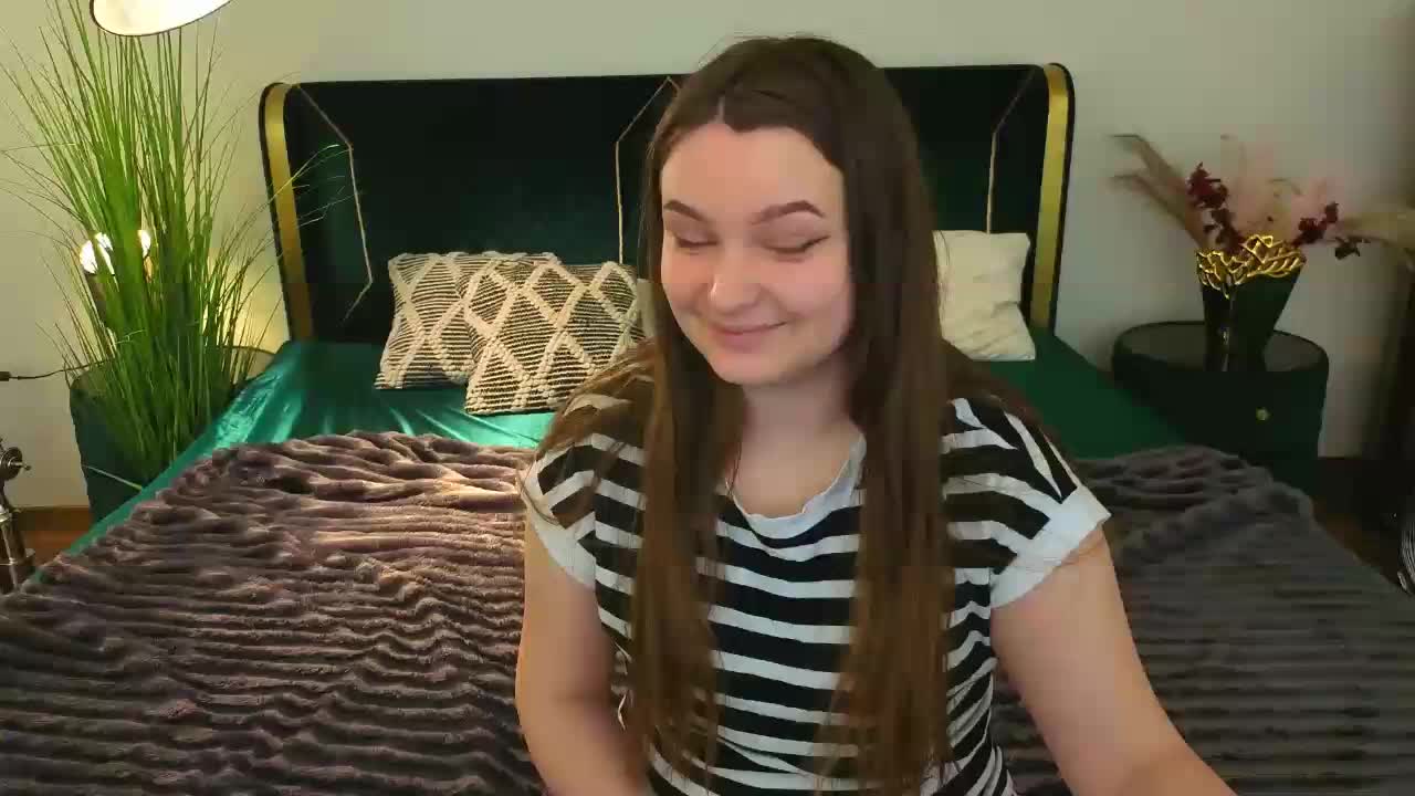 MagikPeachh Adult Chat April 10, 2026