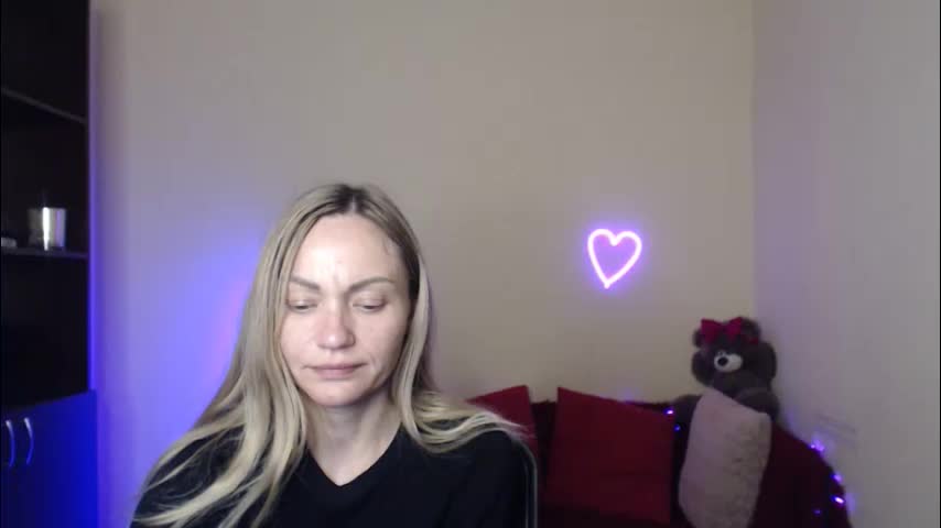 mikkey_mouse8 Adult Chat April 10, 2026