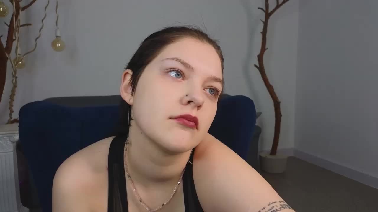 DeliaEffy Adult Chat April 10, 2026