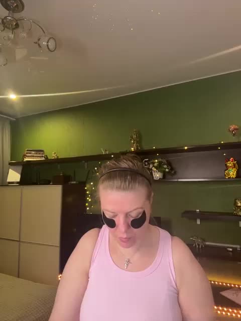 Veronika_Gold Adult Chat April 10, 2026