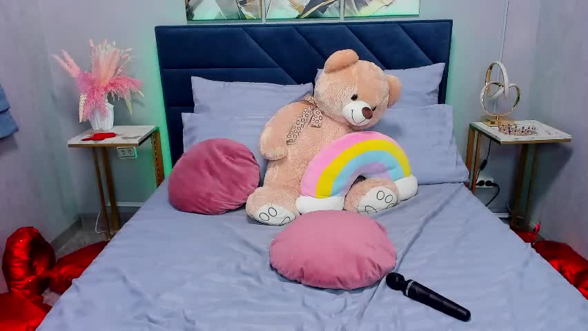 curvy_dynamite Adult Chat April 10, 2026