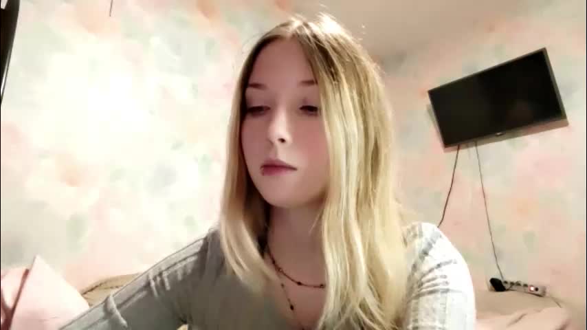 elaynecinco Adult Chat April 10, 2026