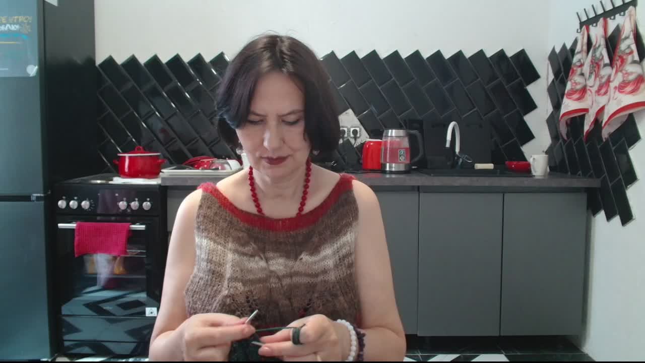 ANGELALADI Adult Chat April 10, 2026