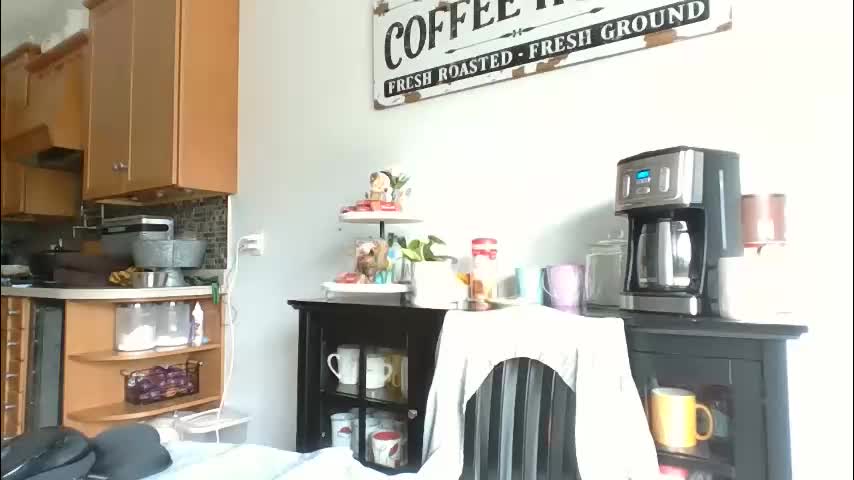allylove2626 Adult Chat April 10, 2026
