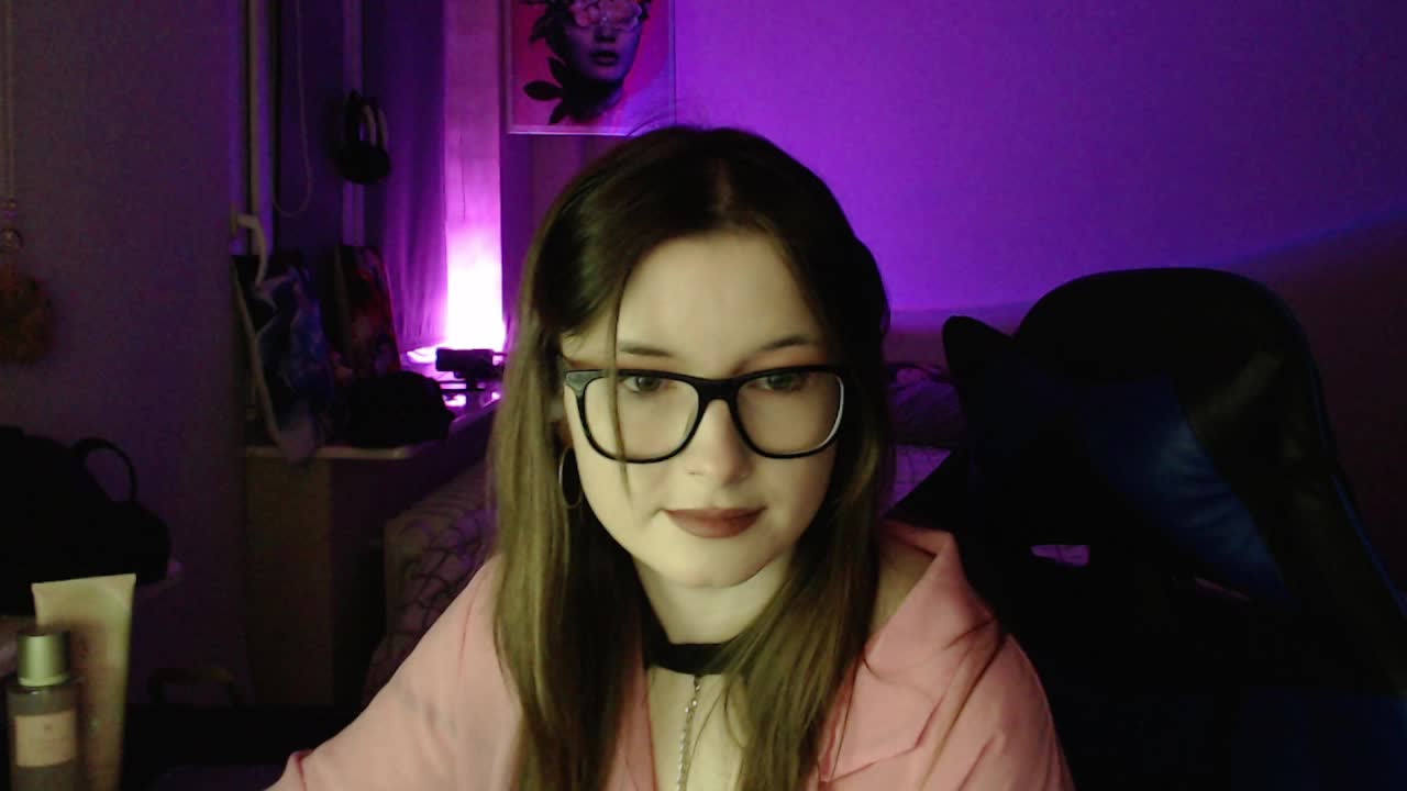 Cherry-Luna Adult Chat April 10, 2026