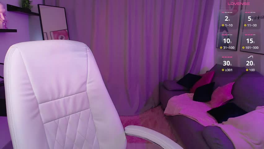 haya_harareet Adult Chat April 10, 2026