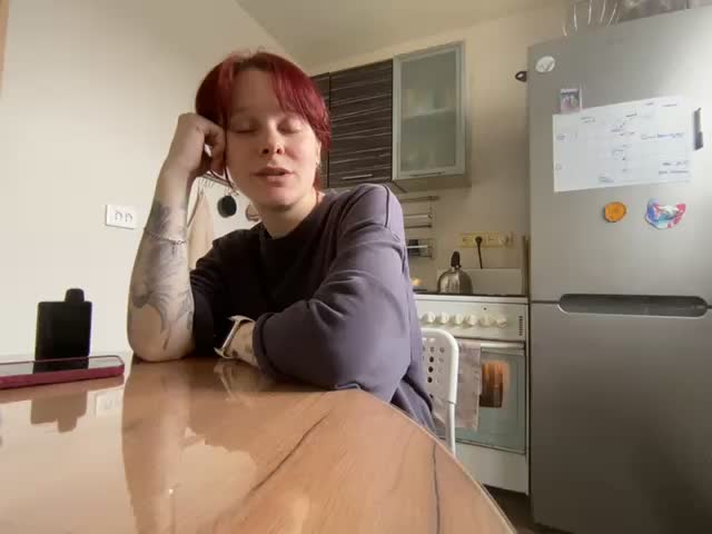stillHer Adult Chat April 10, 2026